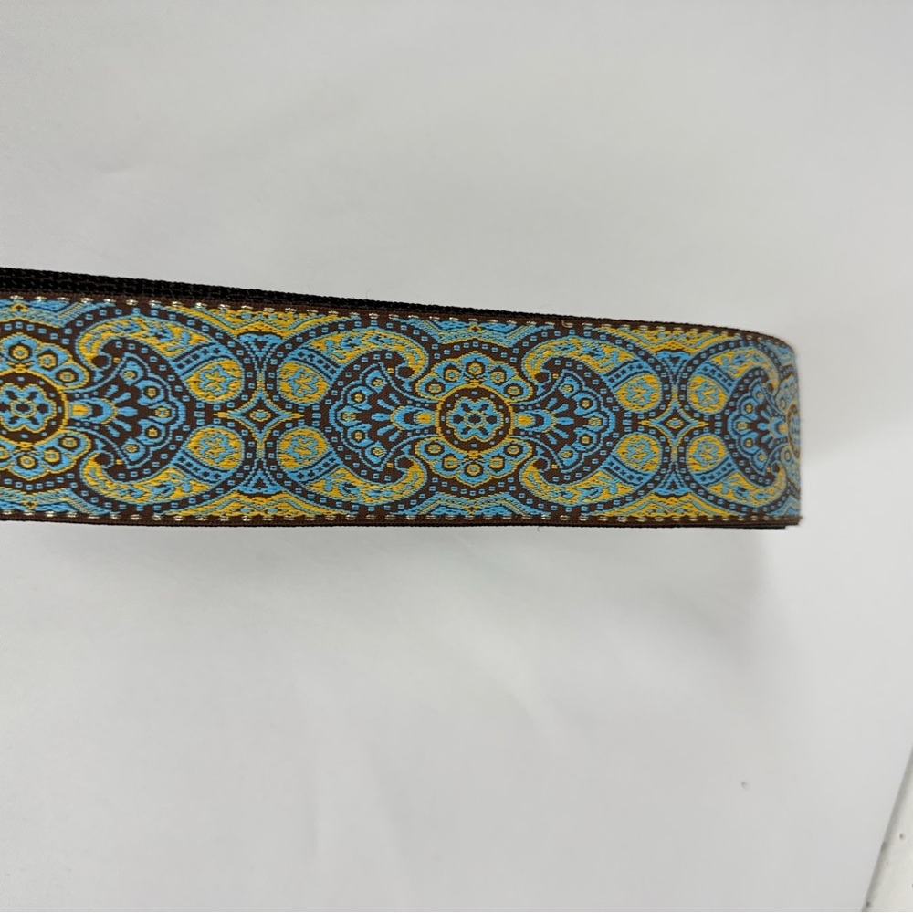 Ernie Ball Classic Jacquard Imperial Paisley Guitar Strap - Picture 6 of 8